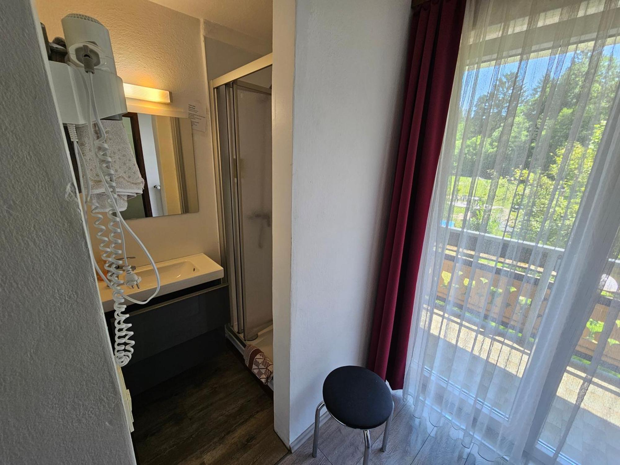 Pension Waldesruh Velden am Wörthersee Exterior foto